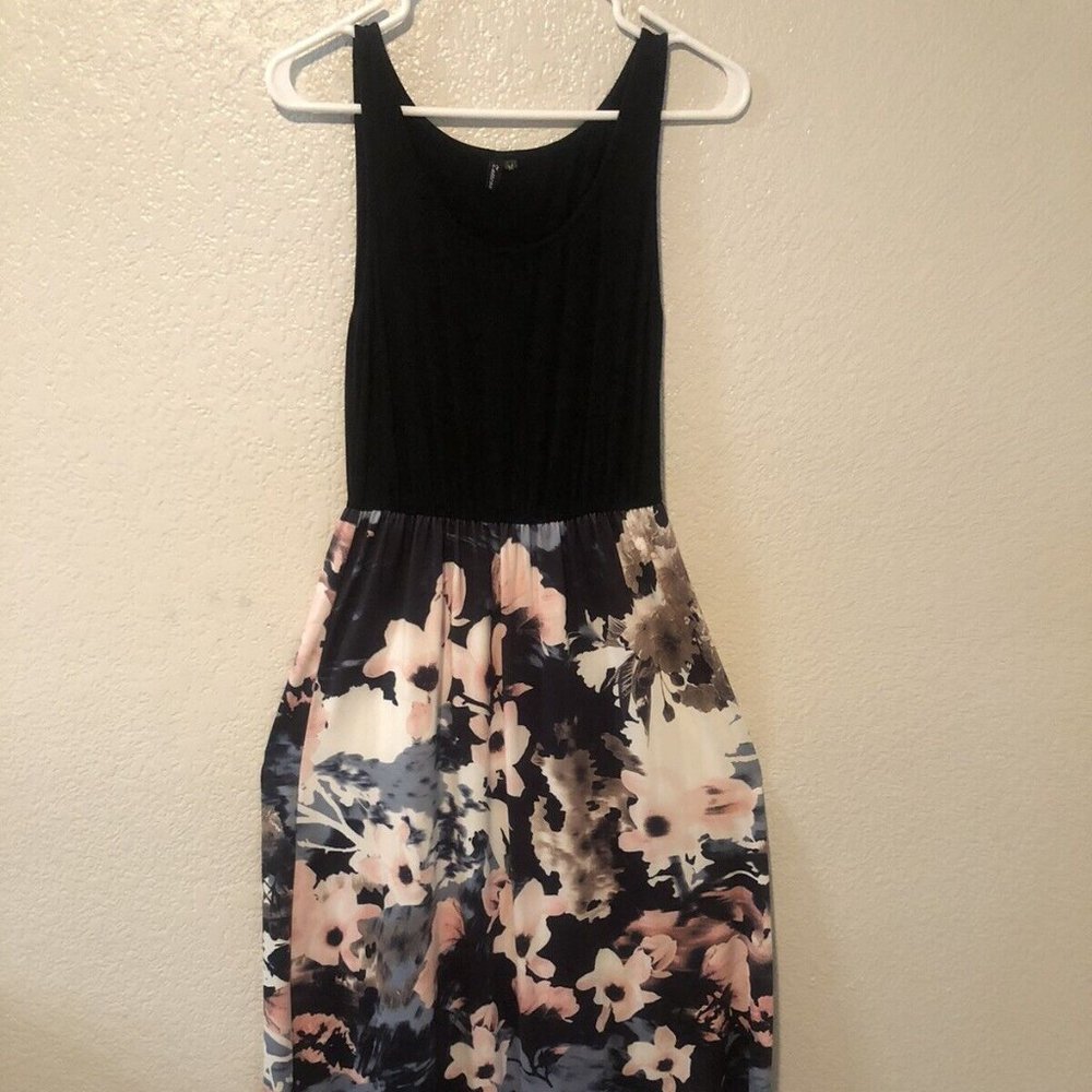 Zattcas  Floral Print Maxi Dress Size Medium